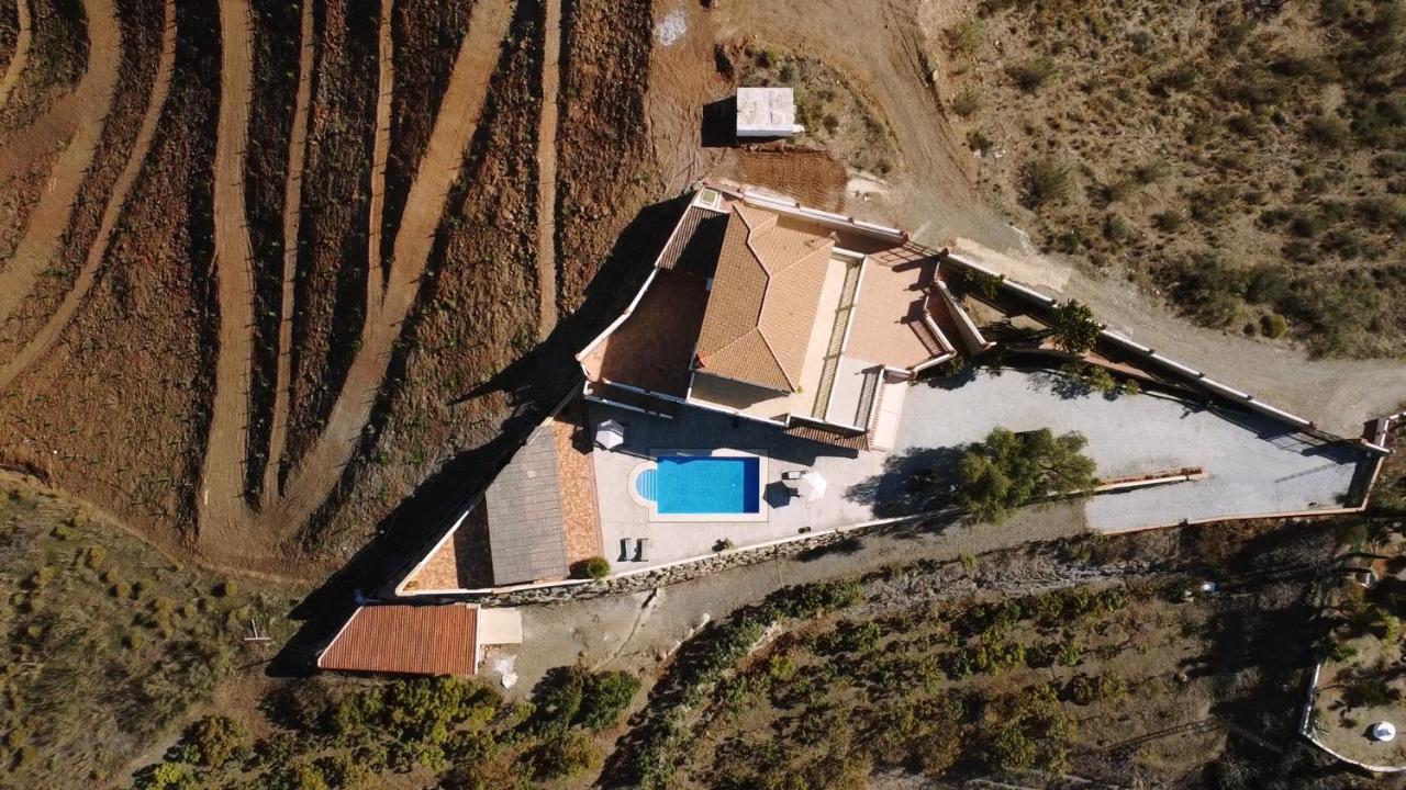 Villa El Palomar Azul With Pool And Sea View Benajarafe Esterno foto